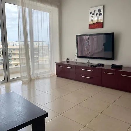 Luxury Sea View 3bedr 2bathr Near Cafe Del Mar *
